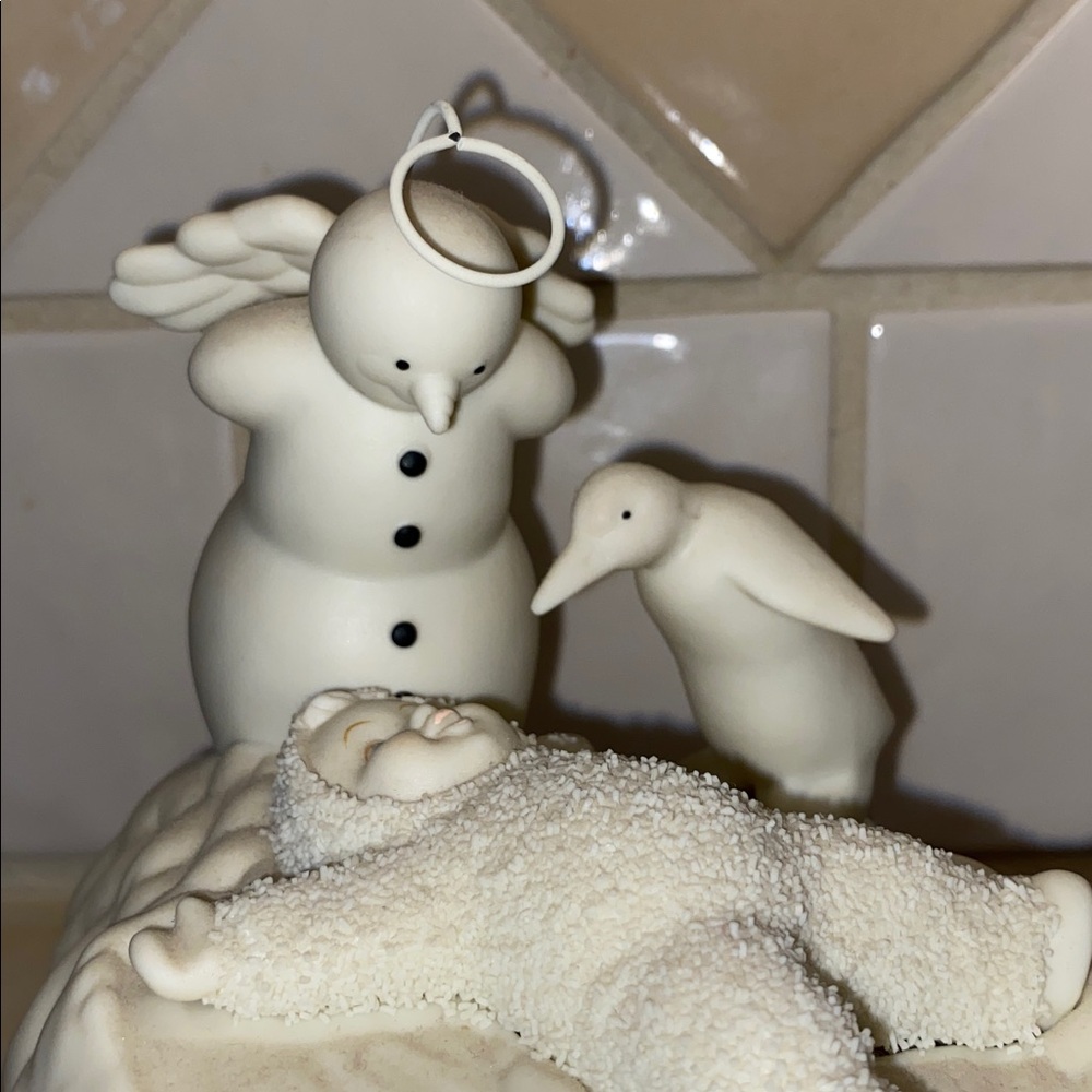 Vintage Dept 56 Snowbablies "Snow Angels“ 2002 with penguin and snowman